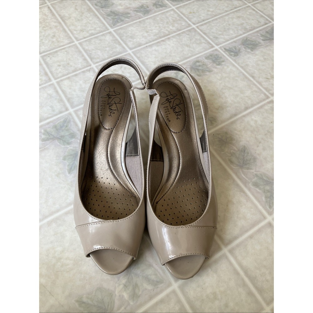 Life Stride INVEST Soft System Slingback Peep Toe Pumps‎ Light Taupe size 8.5